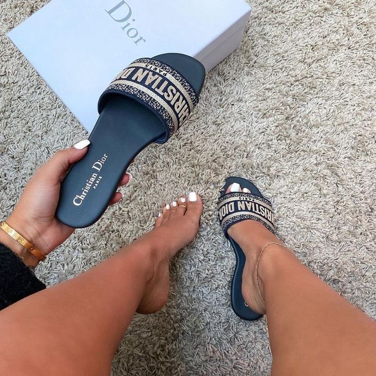 ✨ on Twitter: "dior mule sandals… " Dior Slides, Dior Women, Embroidered Flats, Dior Sandals, Sandals Outfit, Fashion Slippers, Girly Shoes, Heel Slippers, Cute Sandals