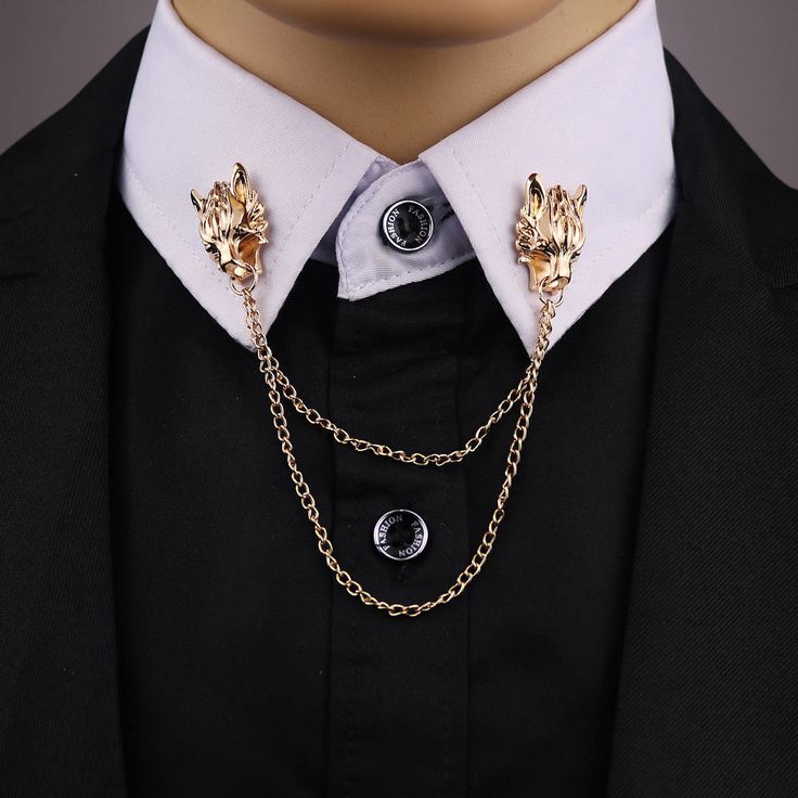 Shirt Collar Pins, Collar Clips, Look Retro, Collar Chain, Collar Pins, Head Chain, Black Suit, Soft Grunge, Mode Inspiration