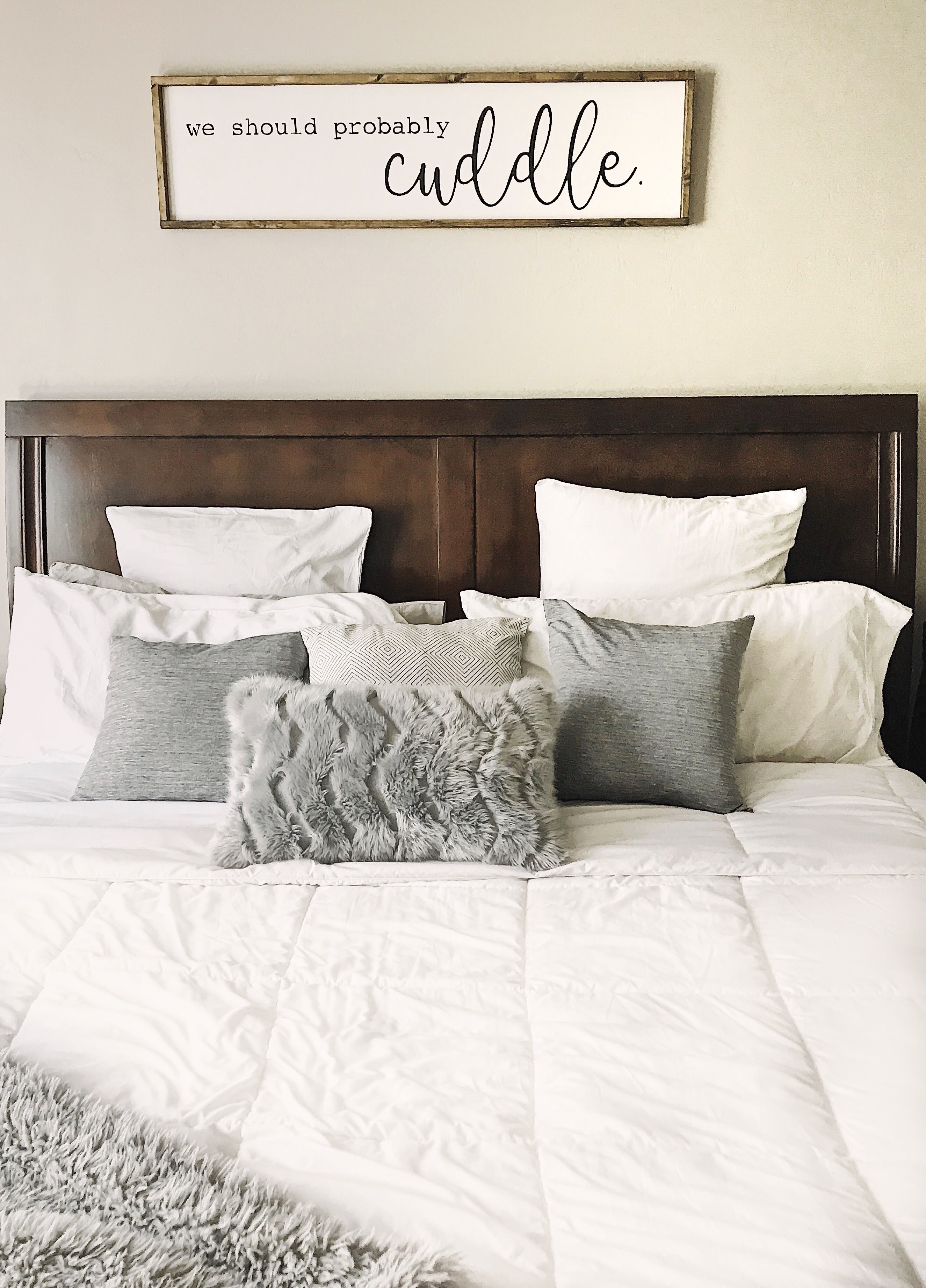 10+ Bedroom Wall Decor Above Bed - DECOOMO