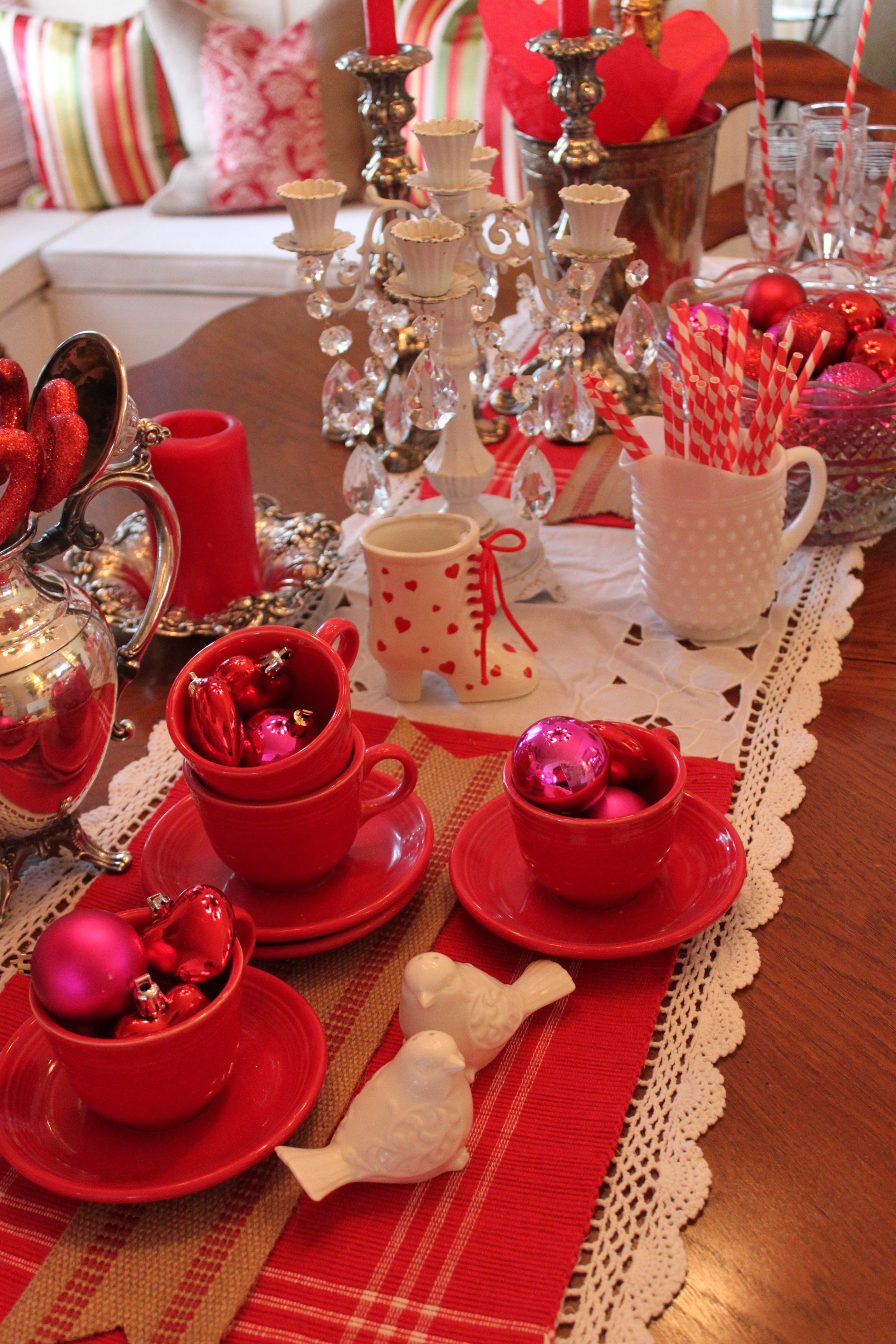 Valentines ideas Valentine table decorations, Valentine dinner