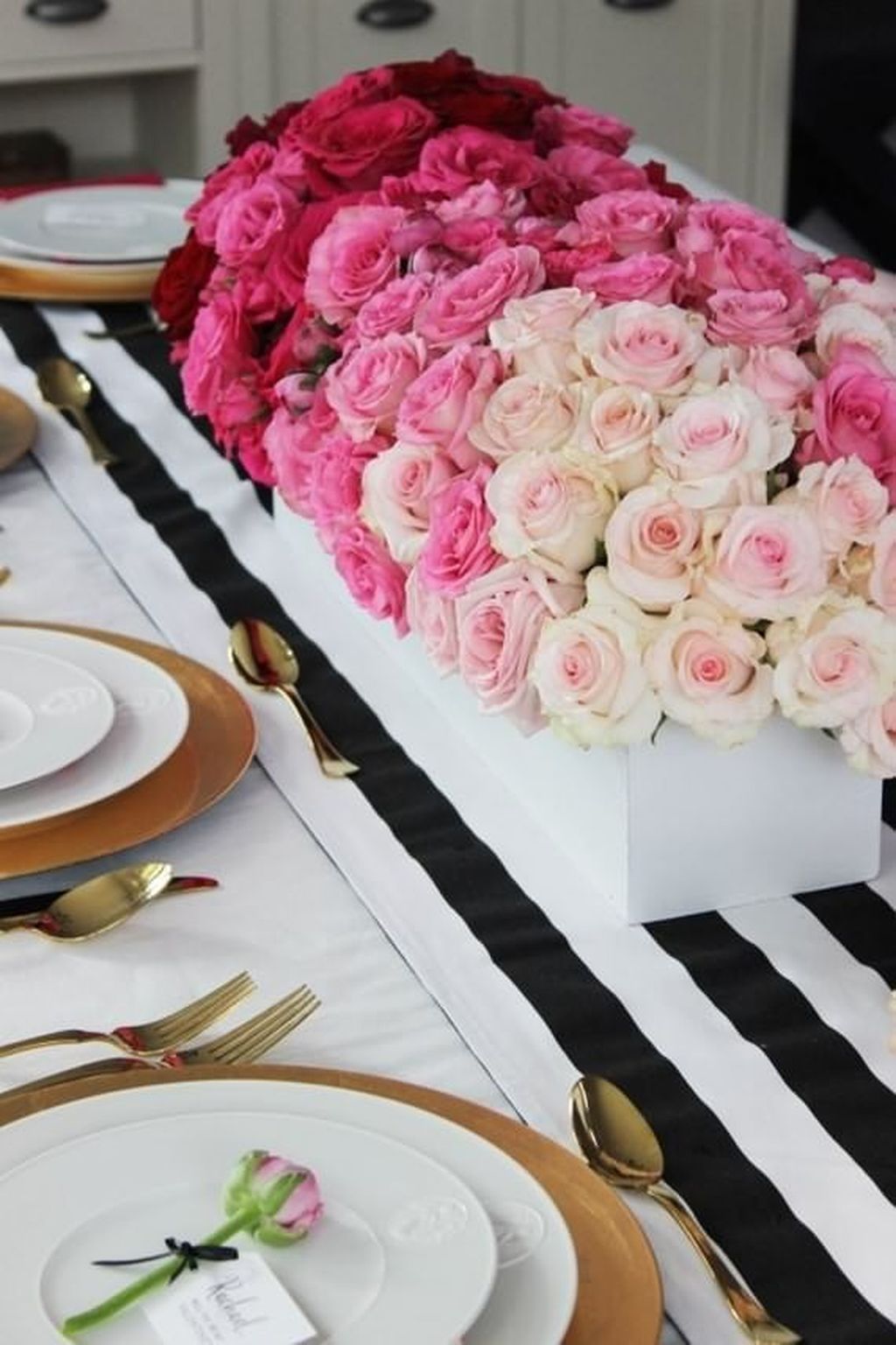 30+ Top Valentine Table Centerpiece Best For Your Dining Room