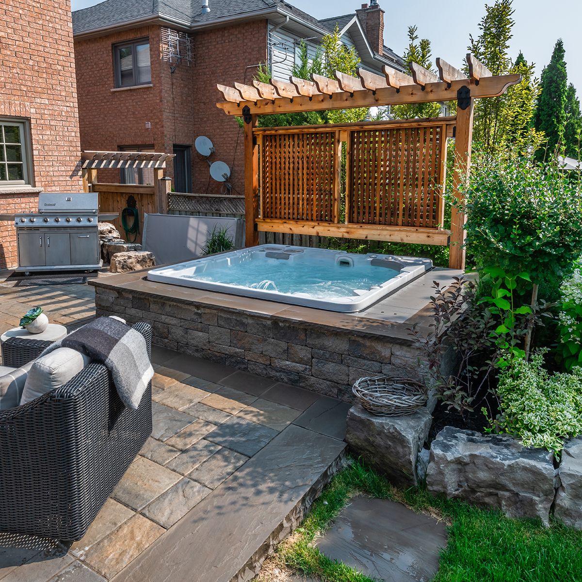 Hot Tub With Stone Wall Hot tub patio, Hot tub outdoor, Hot tub