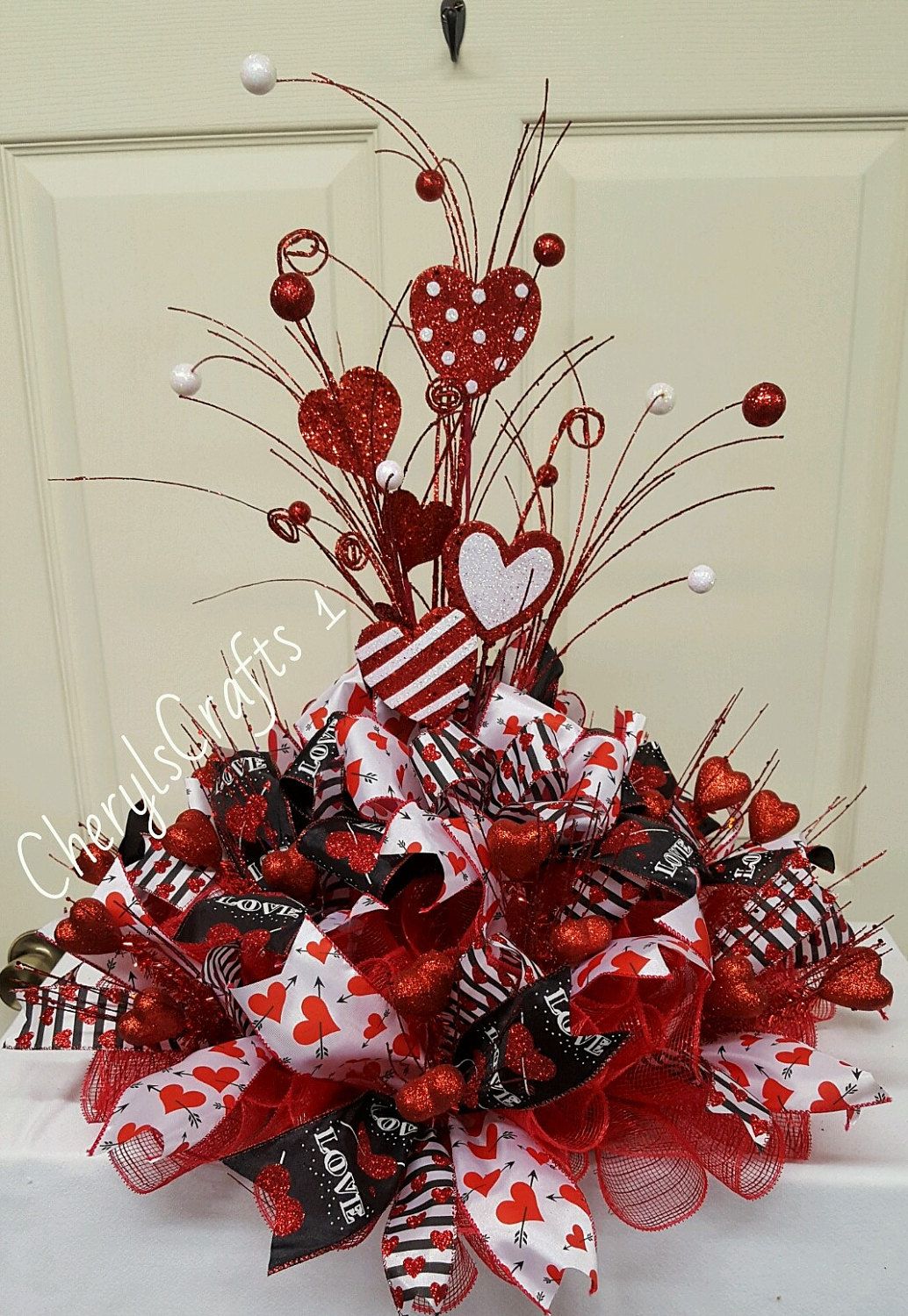 Valentine Centerpiece Valentine's Day Table Etsy Valentine