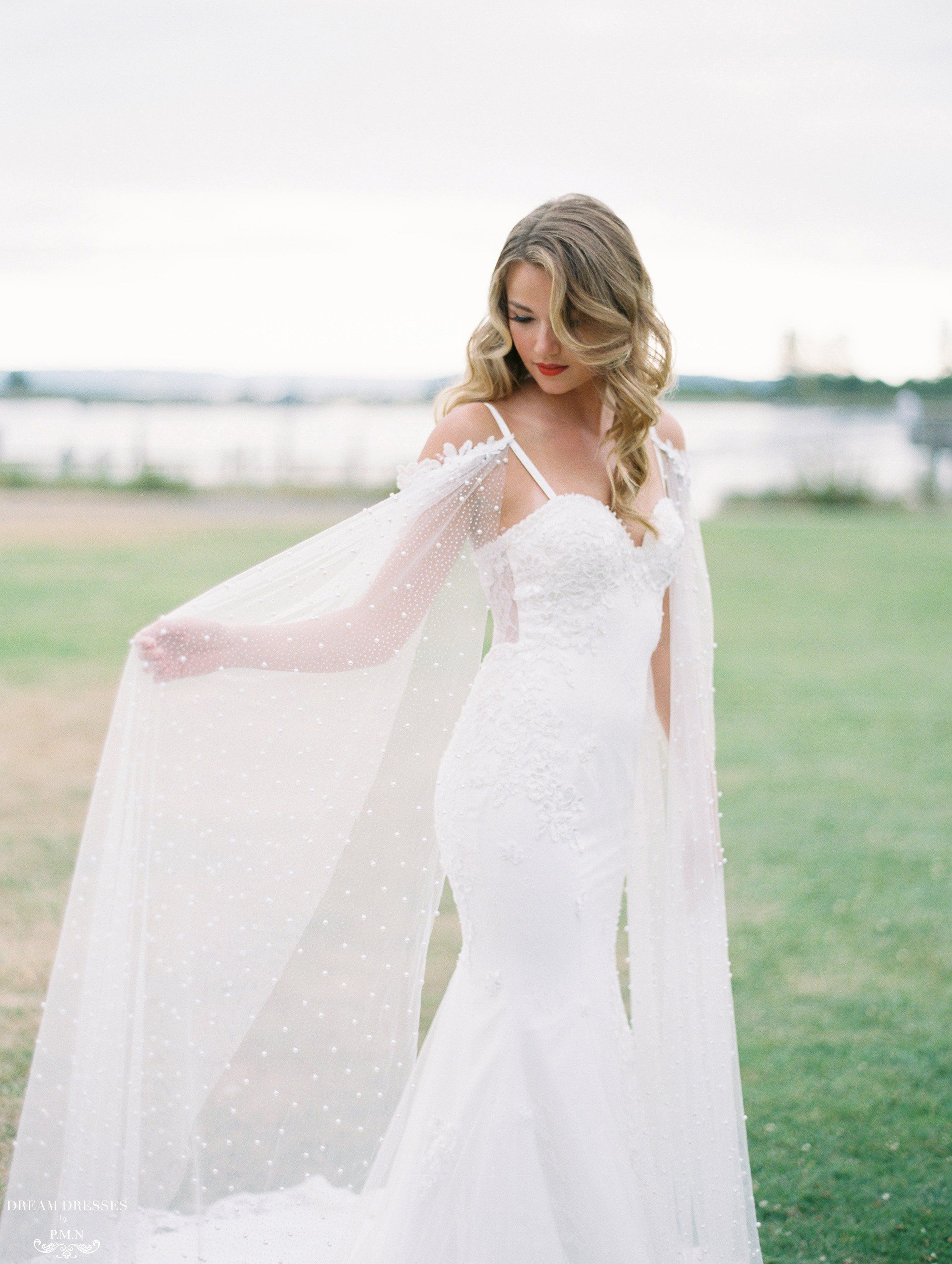 37+ Boho wedding dress with detached sleeves info