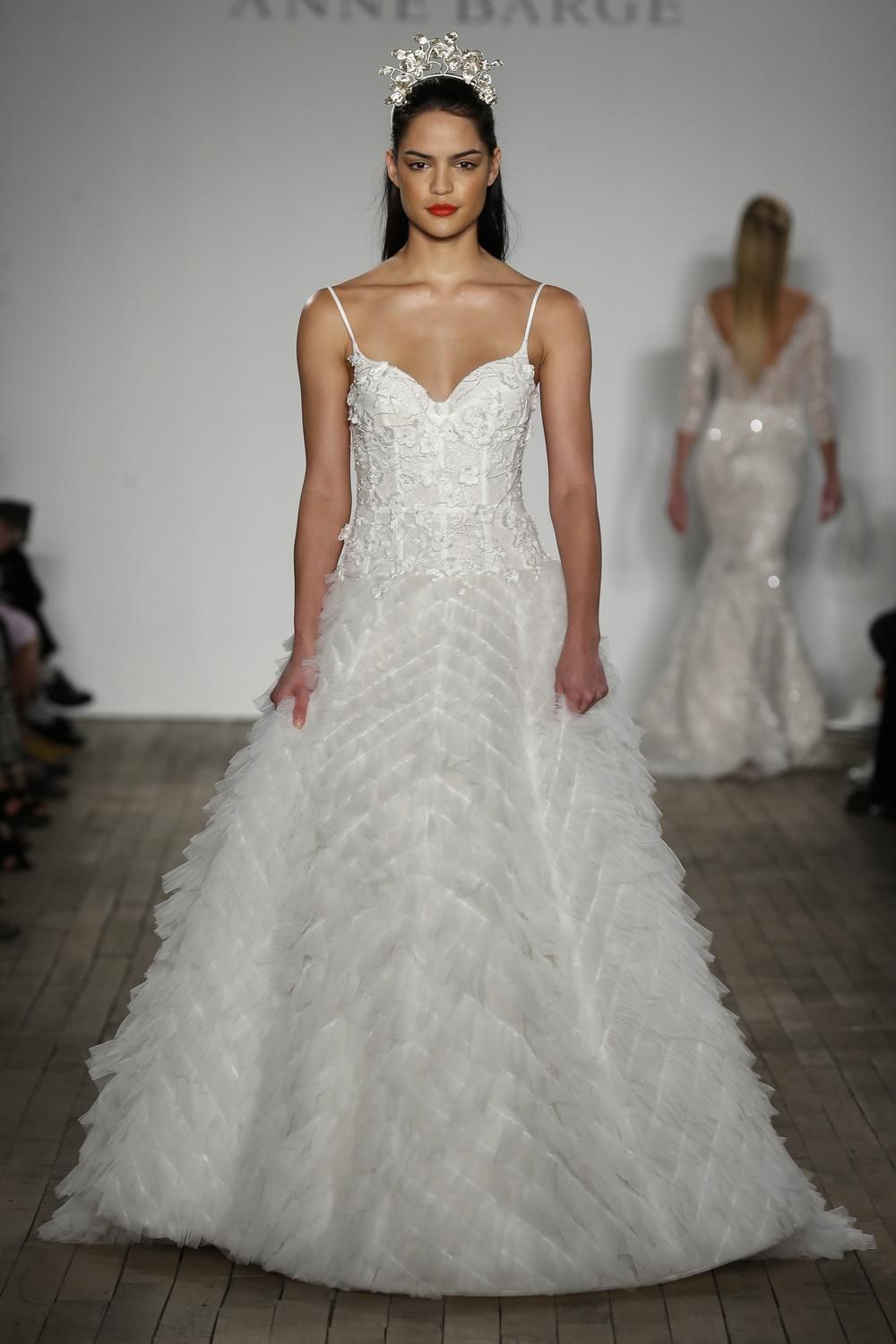 32++ Anne barge wedding dresses 2019 info