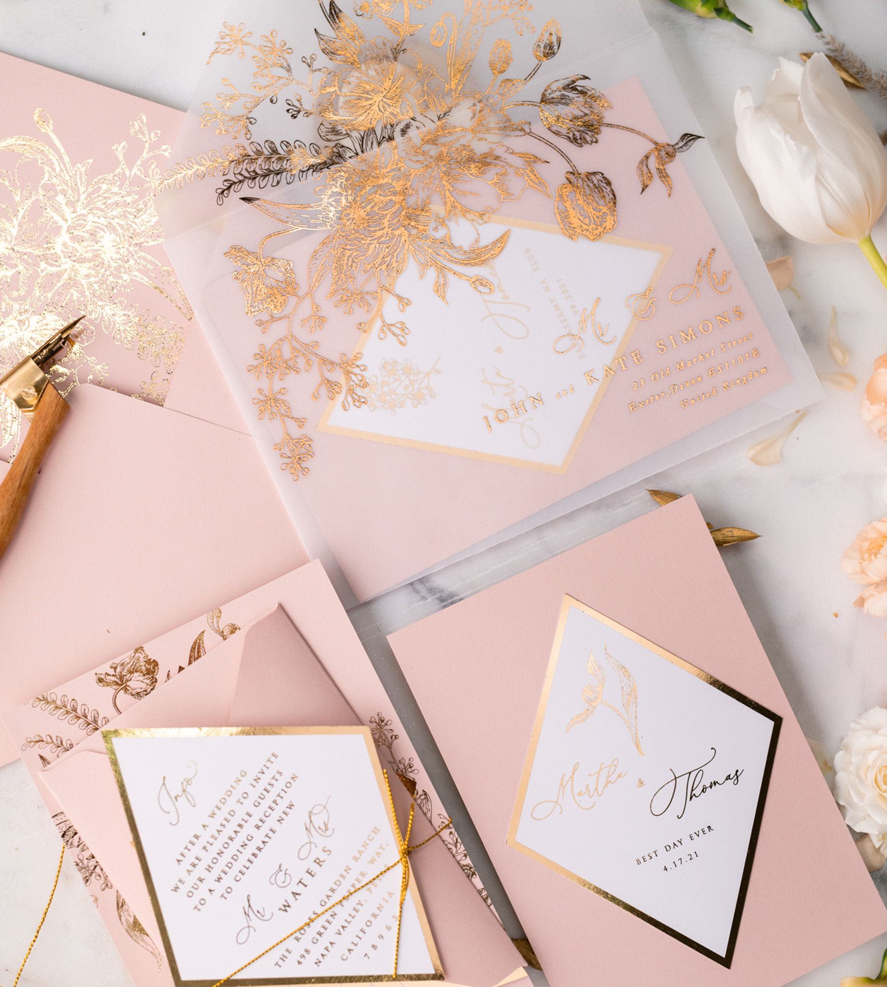 15+ Gold wedding invitation envelopes information