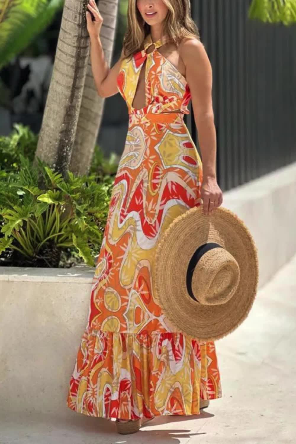 The Chic Backless Resort Dress offers effortless elegance with its sleek backless design and flowy silhouette. Perfect for resort wear, it combines comfort and sophistication, making it an ideal choice for tropical getaways or stylish beachside outings.