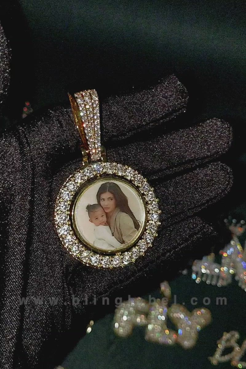 Memorial Photo pendant from Bling Label™

📦 3 to 5 Days Global Shipping 
📌 20% off Code for Pinterest users👉PINS
🎁 Premium gift box with every purchase
🌏 24/7 customer service

#memorialgifts #customphotopendant #photopendant #kyliejenner #stormiwebster