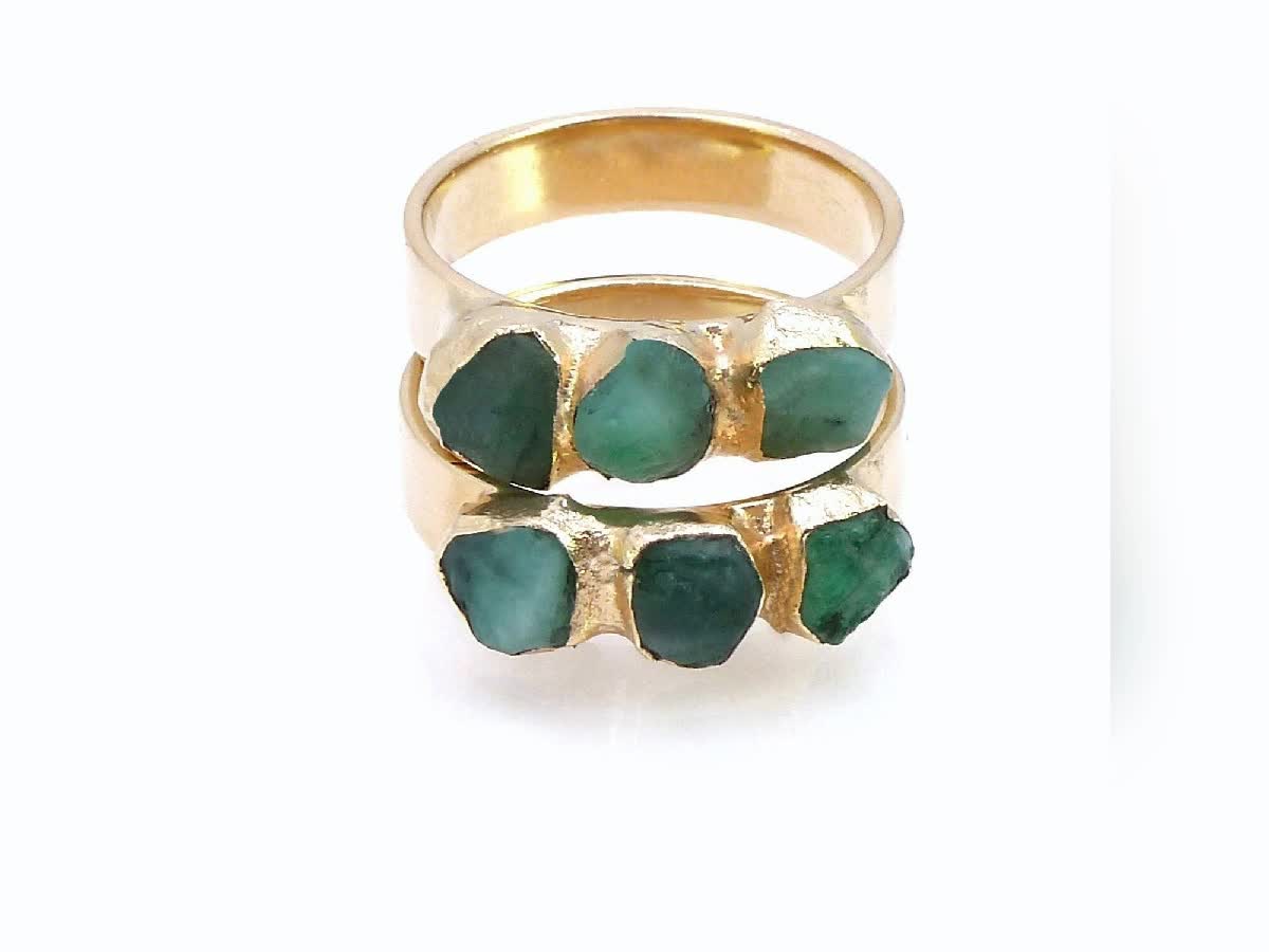 Raw Emerald Ring, Emerald ,Stacking Rings, May Birthstone, Stackable Ring, Raw Stone Ring, Stackable Gemstone Ring, Natural Emerald Ring.