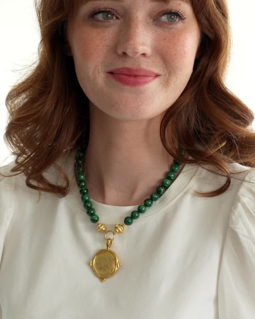 Inspired by a spirit of adventure and global exploration, the Magellan Necklace will become the centerpiece of any outfit. Featuring genuine Malachite beads in rich, swirling greens, this piece is glamorous with a natural feel, perfect for a special occasion with your favorite pendant motif.