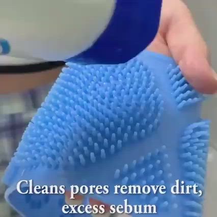 Clean and scrub with this silicone towel now and keep it clean!