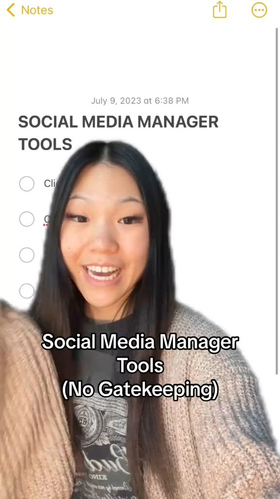 Social Media Manager Tools: Looking to become a social media manager? Learn how to ace the role with these social media manager tips on making an aesthetic portfolio, nailing logo design, and having aesthetic branding. Check out our social media manager services, tools, and packages pricing in our checklist. Let's set your social media business up for success!