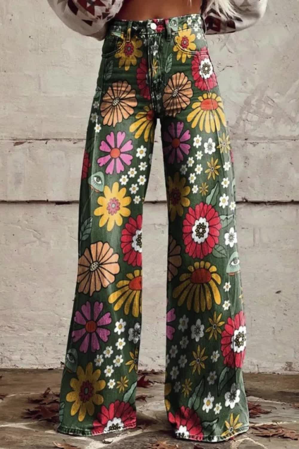 Infuse your wardrobe with retro flair with these Women's Vintage Flower Daisy Print Wide Leg Jeans. The delightful daisy pattern adds a whimsical touch to these casual pants, perfect for expressing your unique style. Embrace nostalgia while staying effortlessly chic in these statement-making jeans.