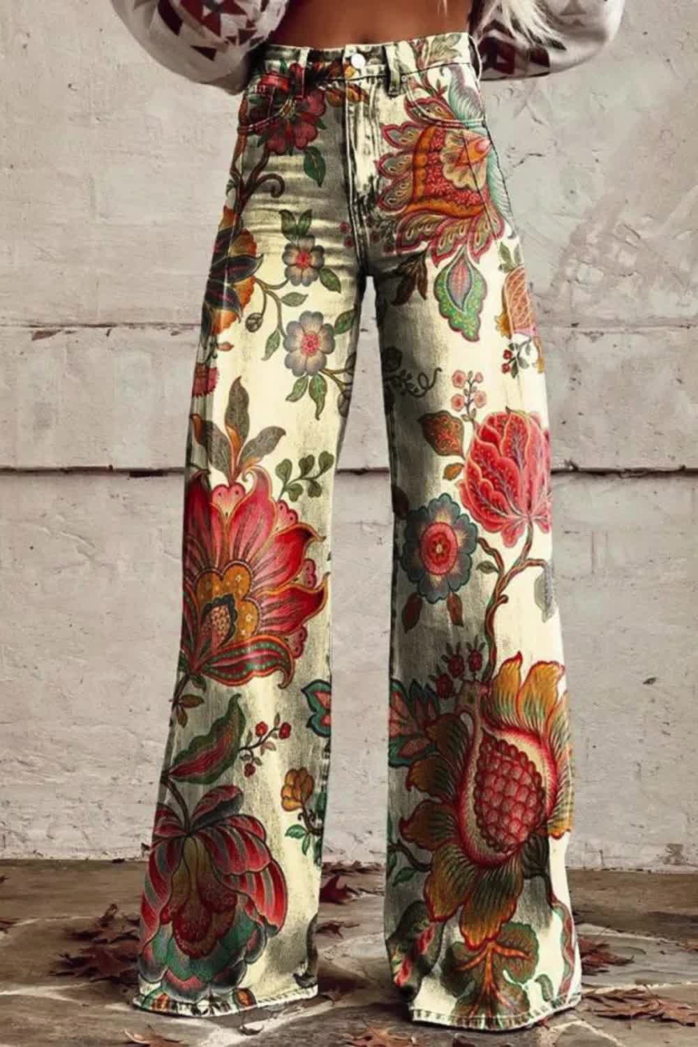 Capture the spirit of the Wild West with these Women's Vintage Wild West Print Wide Leg Jeans. Featuring rustic and nostalgic prints, these jeans evoke the rugged charm of the frontier. Add a touch of adventure to your wardrobe while staying comfortably chic in these casual yet statement-making pants.