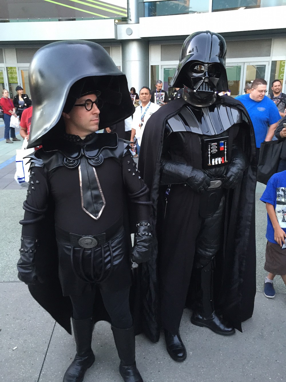 Dark Helmet Vs Darth Vader