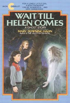 Paperback Wait Till Helen Comes: A Ghost Story Book