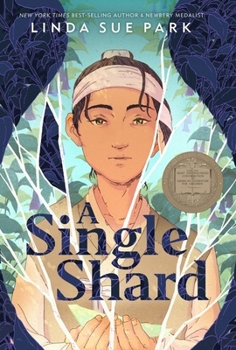 Paperback A Single Shard: A Newbery Award Winner Book