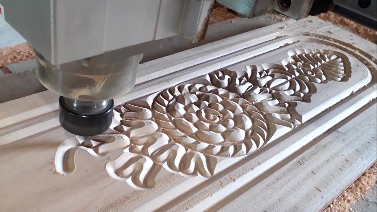 CNC Router cutting the Wood by Latest Design Wonderful Carved Wood