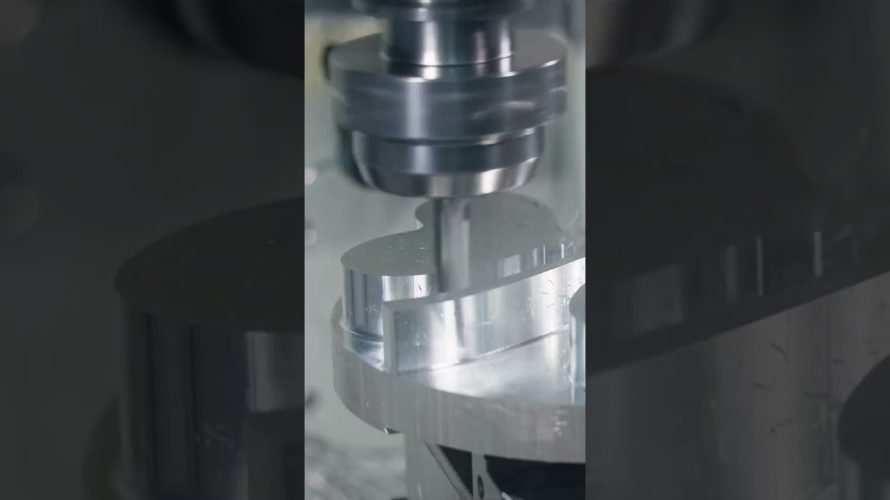 INCREDIBLE Machining of a SHAMROCK