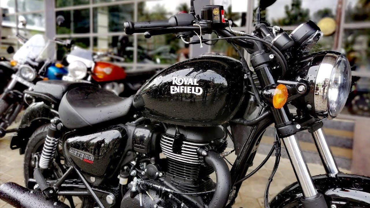 Royal Enfield Meteor (Fireball) Custom Black Walkaround Meteor 350 2021 ...