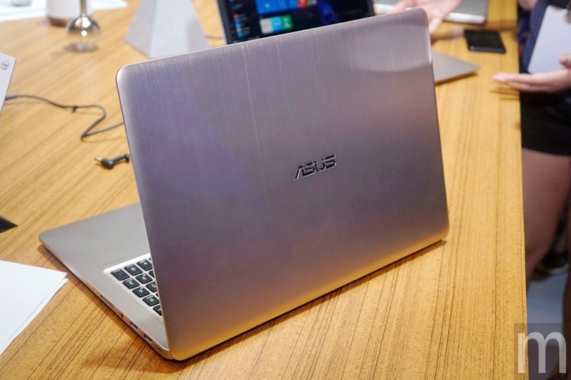 , ZenBook Pro在台上市 劍指MacBook Pro、強調電池快充效果, mashdigi－科技、新品、趣聞、趨勢