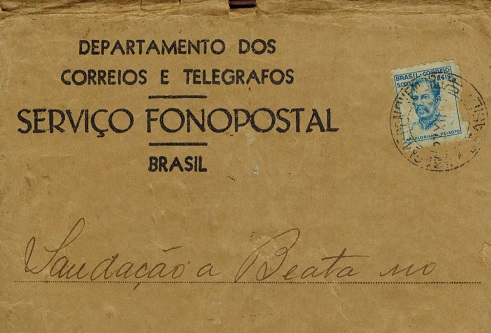 Detalhe da parte frontal do envelope de um fonopostal brasileiro.