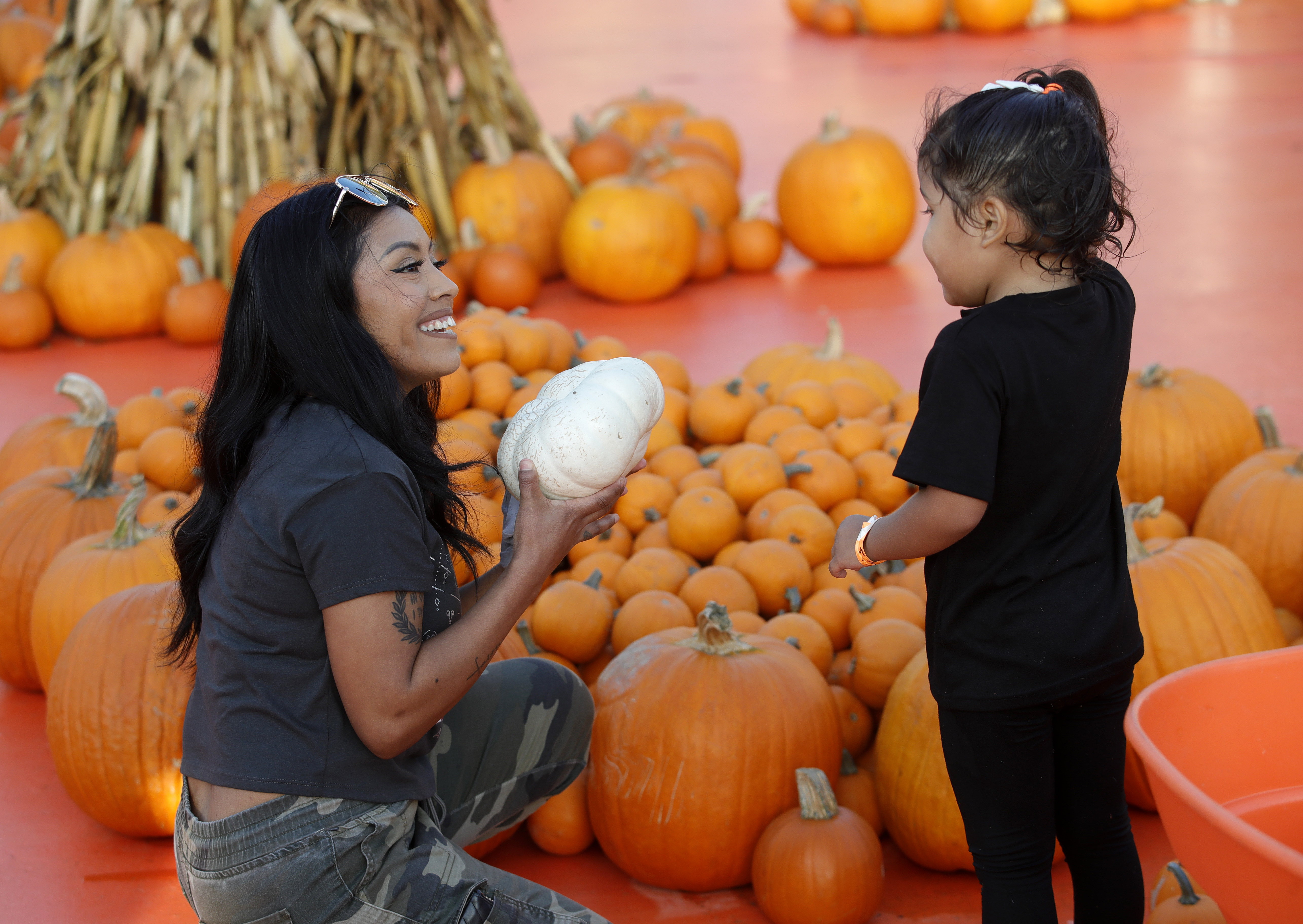 Isavel Munoz and her daughter Lila, 4, check out pumpkins at ABC Tree Farms & Pick of the Patch in San Lorenzo, Calif., on Monday, Oct. 23, 2023. (Jane Tyska/Bay Area News Group)