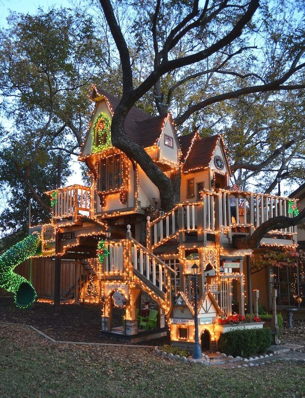 Stunning Tree House Designs You Never Seen Before 07