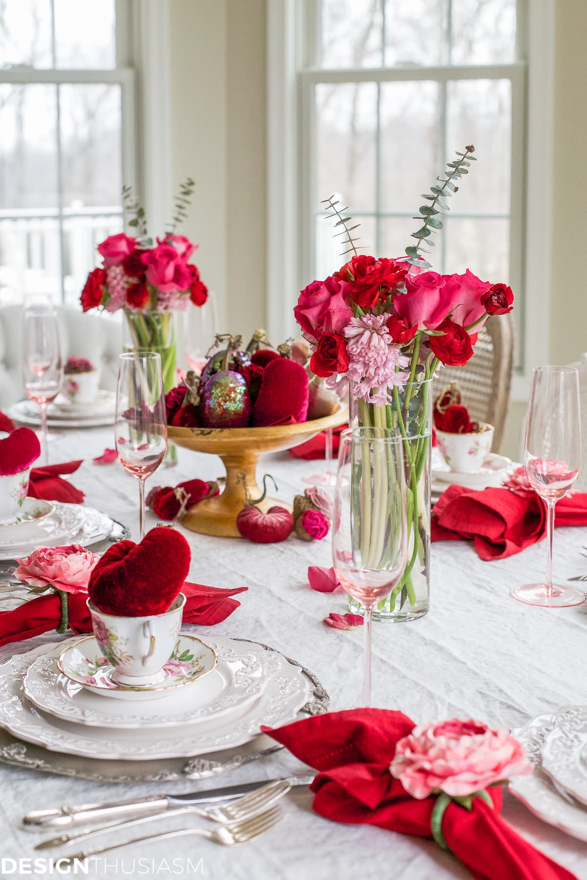 Valentine Table Decorations Romantic Red and Pattern Mix