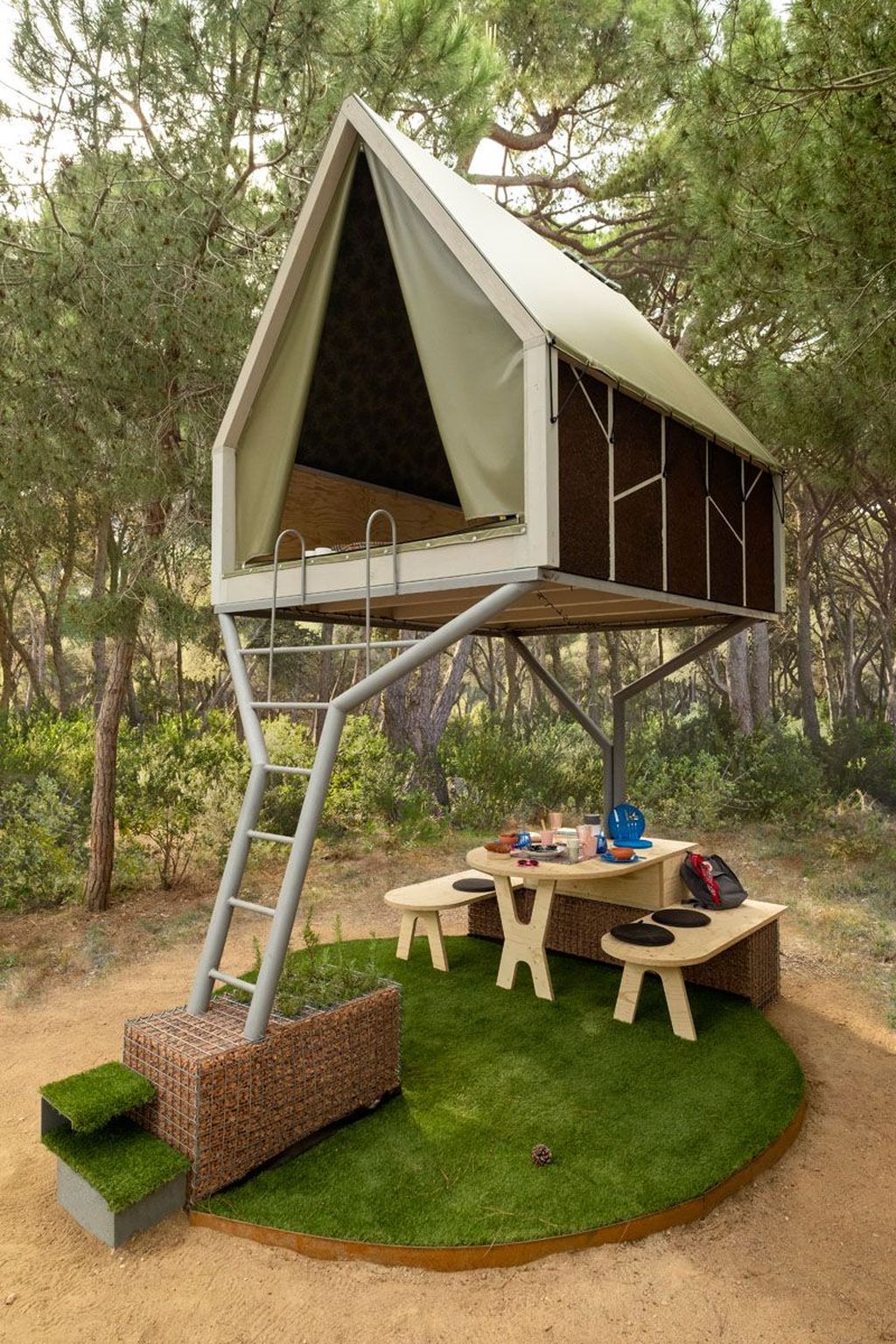 Stunning Tree House Designs You Never Seen Before 19