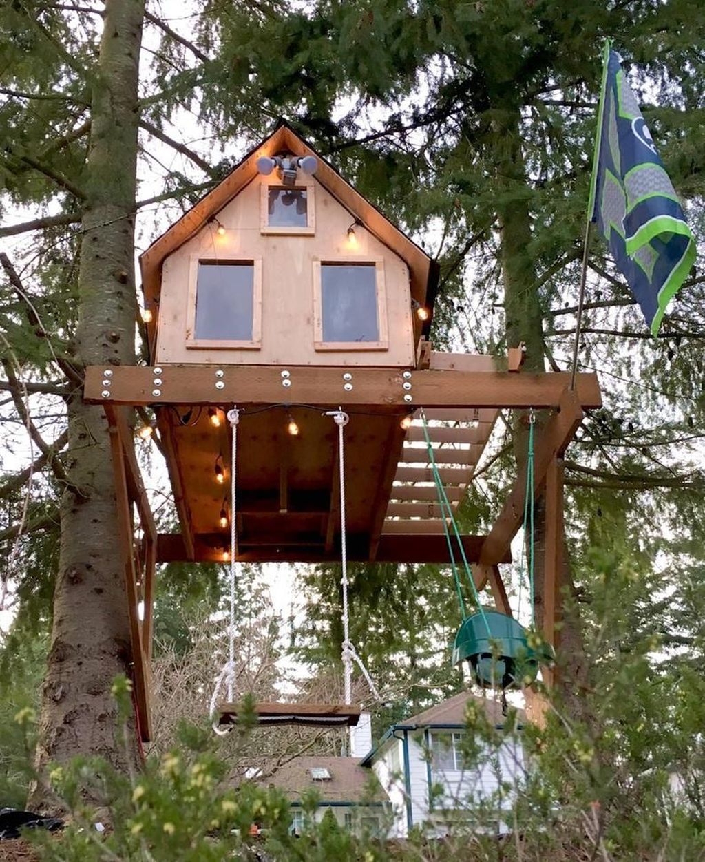 Stunning Tree House Designs You Never Seen Before 22