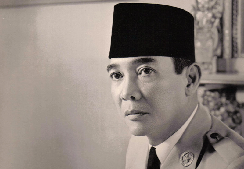 35 Pahlawan Nasional Indonesia Nama, Asal, Gambar dan Penjelasan