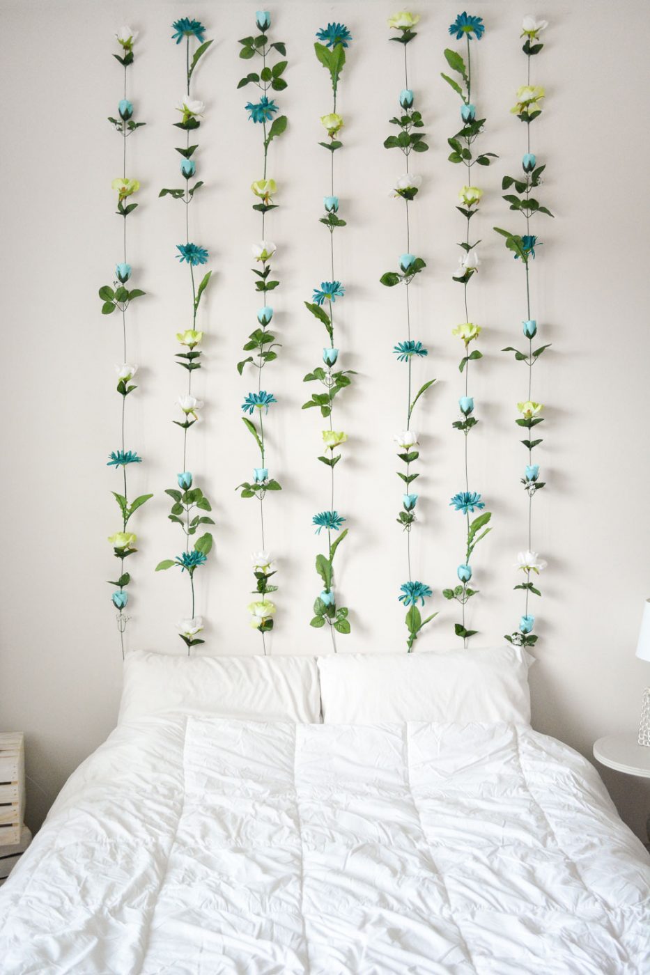 DIY Flower Wall // Headboard // Home Decor Sweet Teal