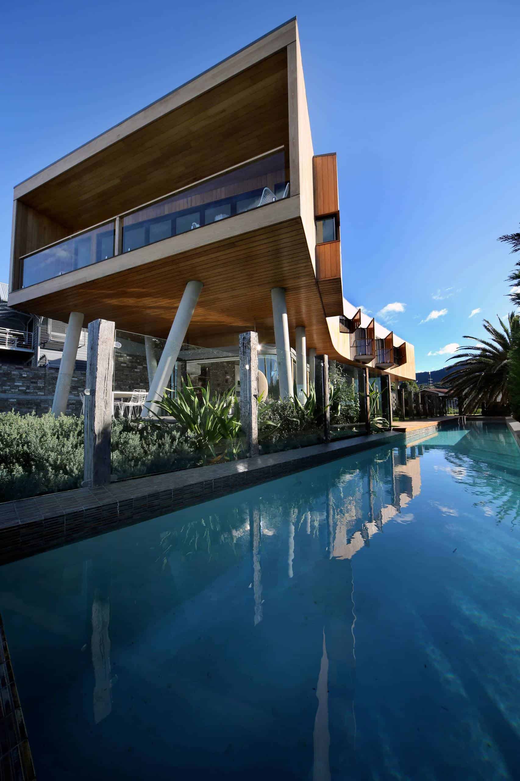 18 Dazzling Modern Swimming Pool Designs The Ultimate Backyard