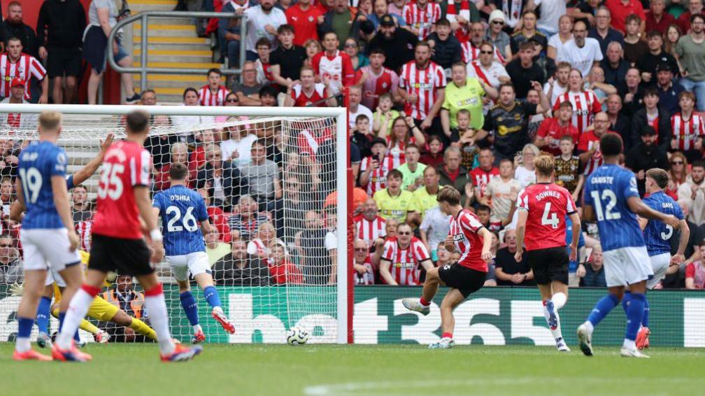 Tyler Dibling scoring a goal for Southampton