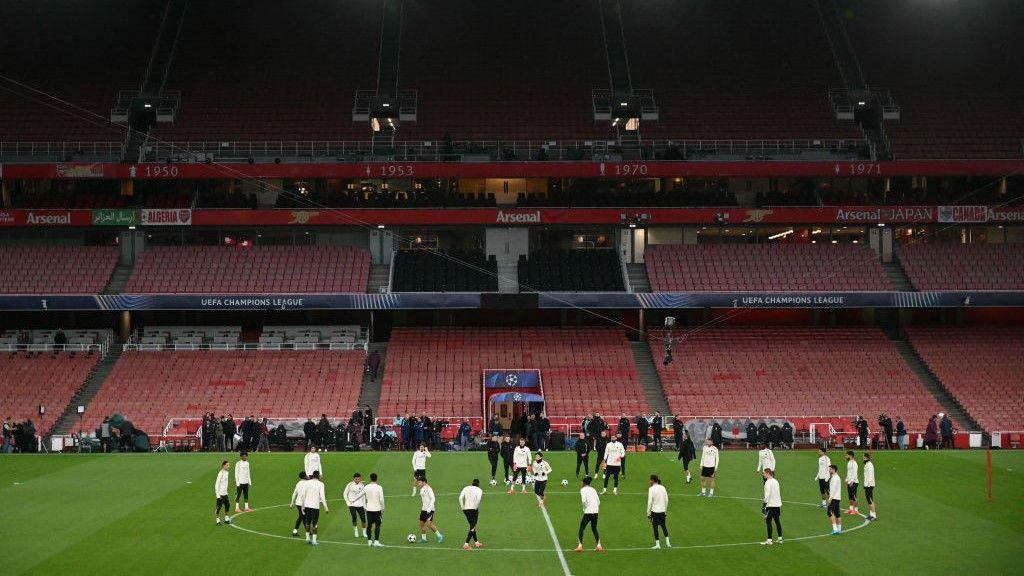 PSG training at Emirates