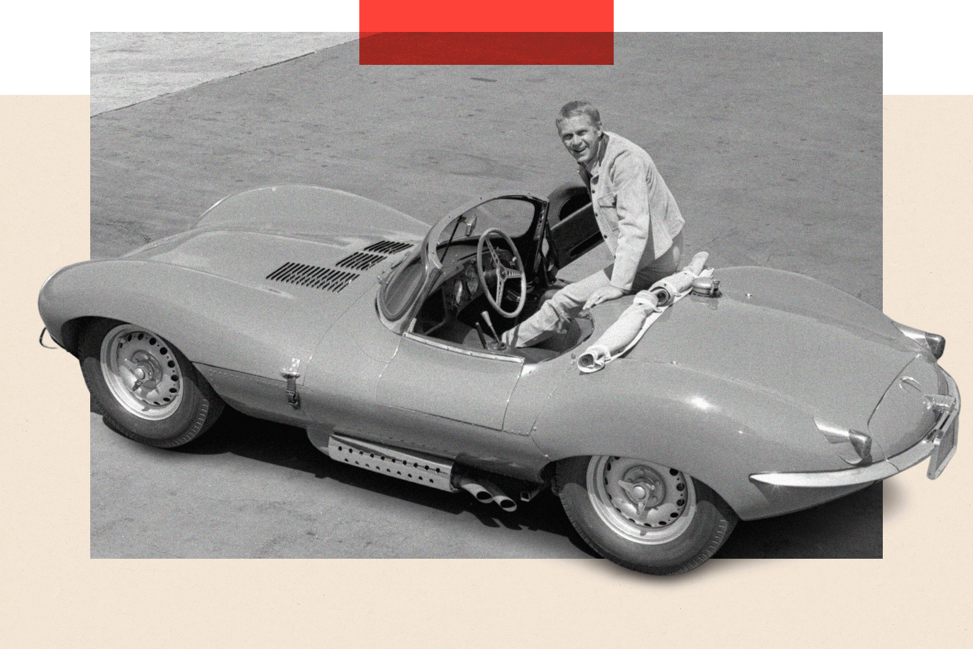 Steve McQueen in Hollywood with his sports car, a Jaguar XK-SS, in 1960