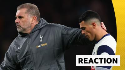 Ange Postecoglou and Pedro Porro