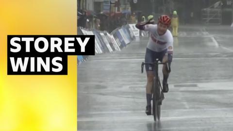 Sarah Storey crosses the finish line