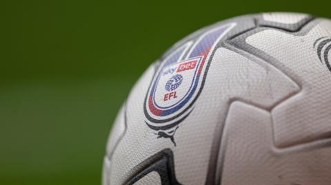 EFL Match ball