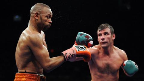 Joe Calzaghe (R) beat Roy Jones Jr in 2008 to end his professional career with an unblemished 46-0 record