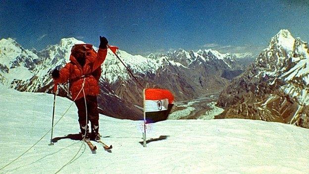 Indian army mountaineer on Indira Col above Siachen glacier