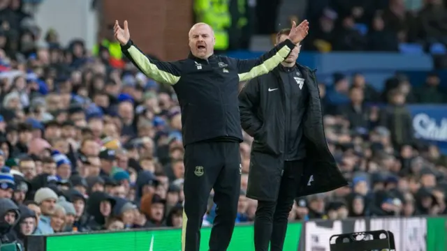 Everton F.C. manager Sean Dyche gesticulates during the Premier League match between Everton and Chelsea at Goodison Park