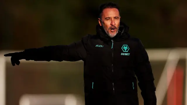 Vitor Pereira takes Wolves training ahead of facing Leicester on Sunday 