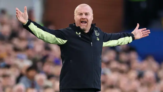 Sean Dyche the head coach / manager of Everton reacts