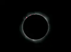 Eclipse solar total