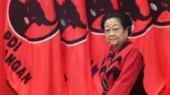 Ketua Umum PDIP Megawati Soekarnoputri saat perayaan HUT ke-52 PDI Perjuangan di Jakarta, Jumat (10/1/2025).