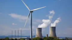 Nuclear station and wind turbine