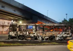 Ônibus incendiado no Recreio dos Bandeirantes, Rio de Janeiro