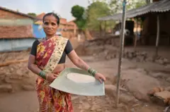 महाराष्ट्र सरकार शेतकऱ्यांचं 3 लाखांपर्यंतचं कर्ज माफ करण्याच्या तयारीत?